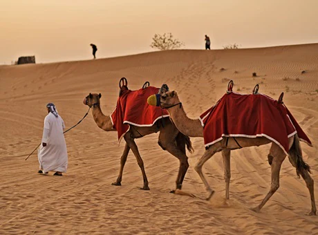 emw—emirates—main-picture_mobile