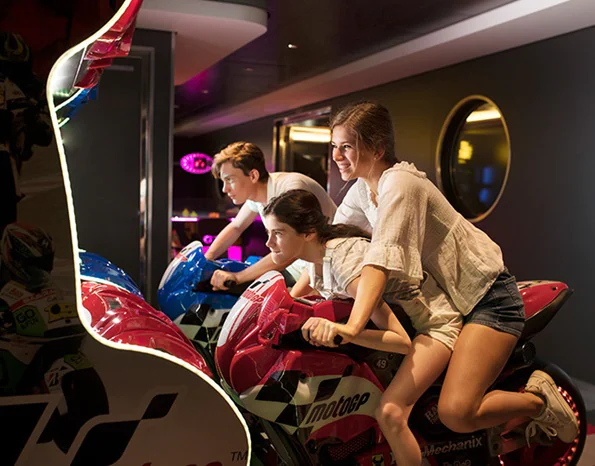 entertainment-arcade-msc-cruises