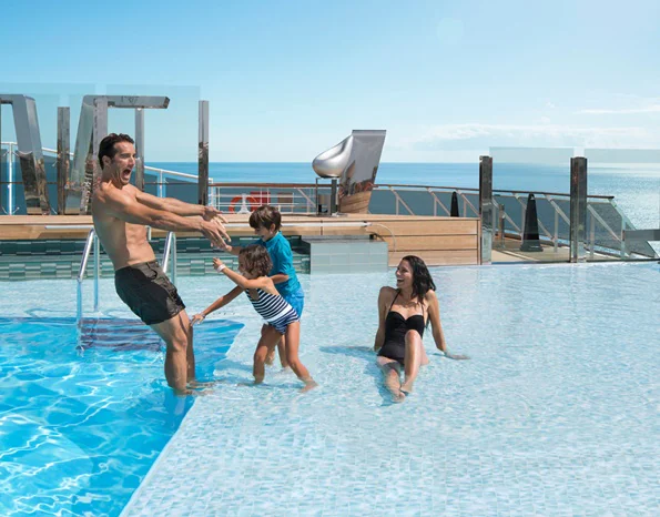 outdoor-activities-swimming-pools